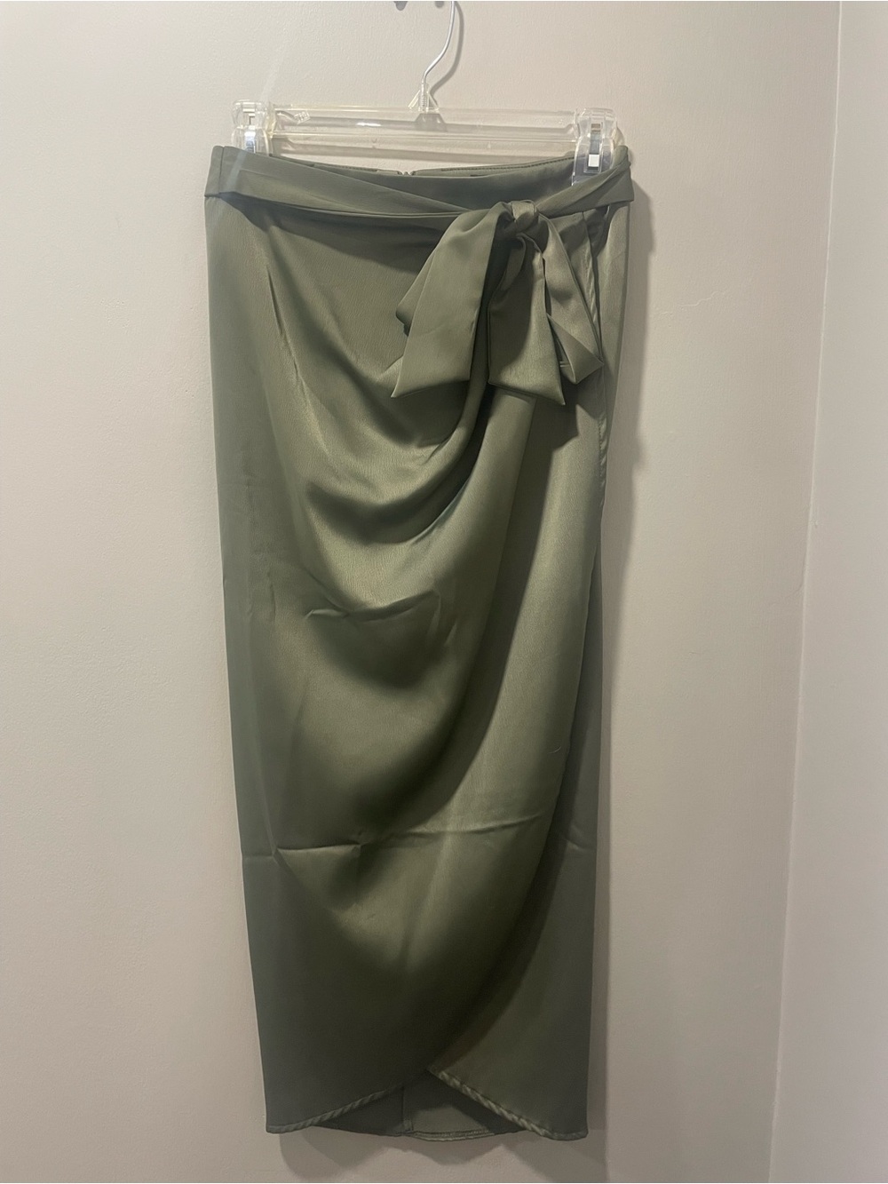 PrettyLittleThing Olive Green Satin Tie-Waist Midi Skirt